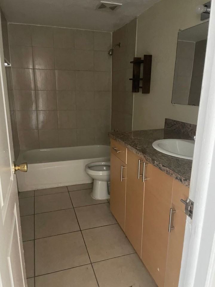 newly remodeled units 1/1 and 2/1 - Photo 6 of 12