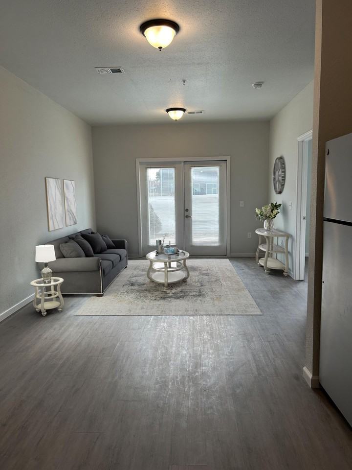 Union At Middle Creek - Photo 4 of 19