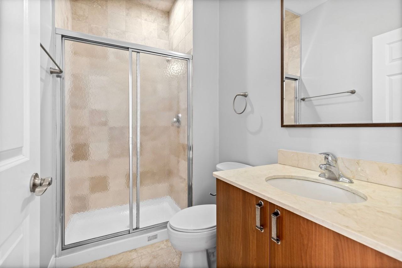 7526-7530 N Seeley Avenue - Photo 5 of 47