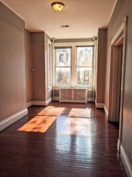 4 Quincy Place Northeast - Photo 3 of 25