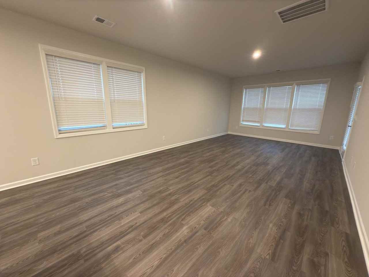 685 Count Fleet Ct - Photo 7 of 19