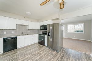 featured image of 4002 E Shaffer Dr