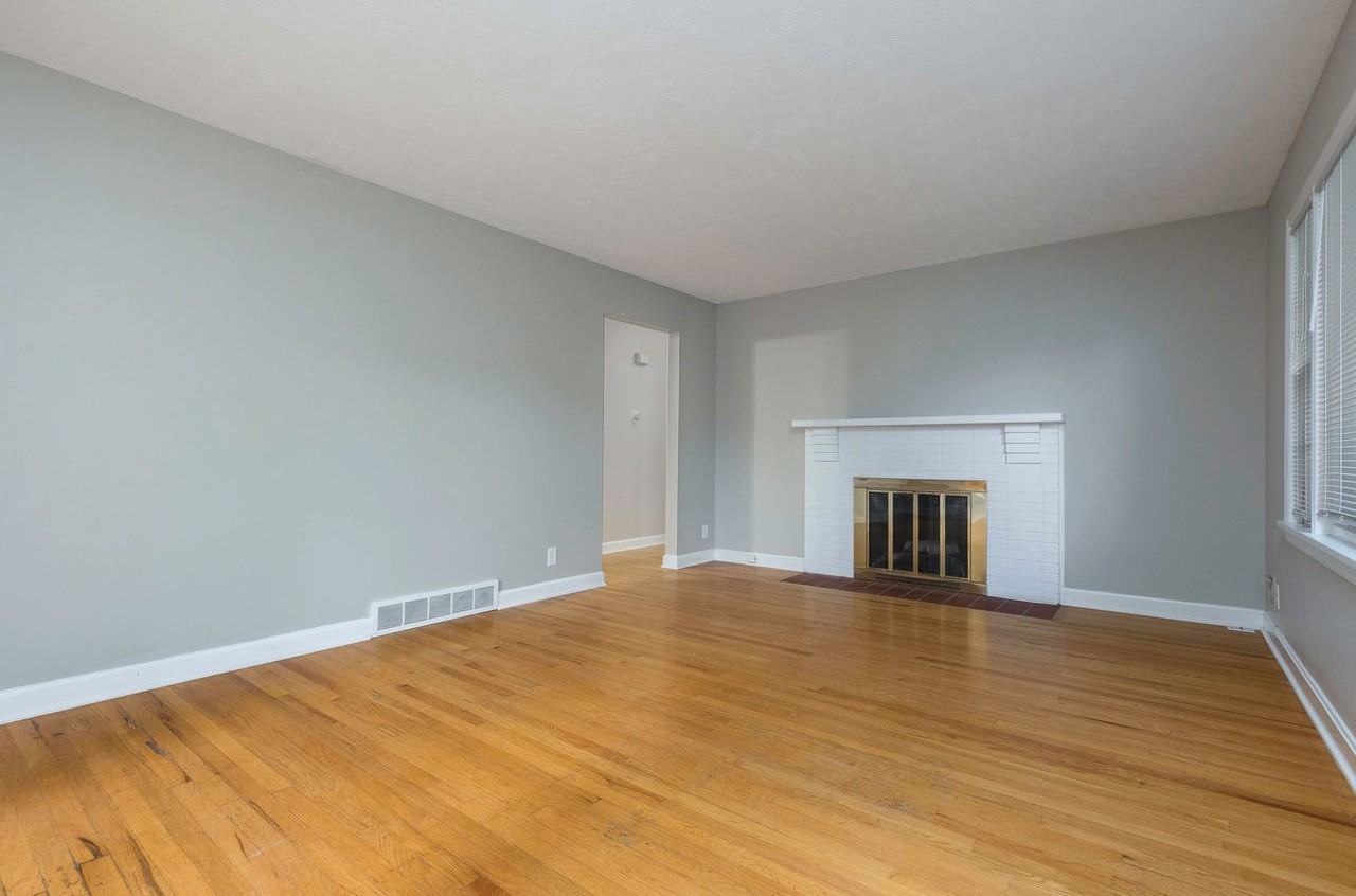 1411 Herr Ln - Photo 4 of 35