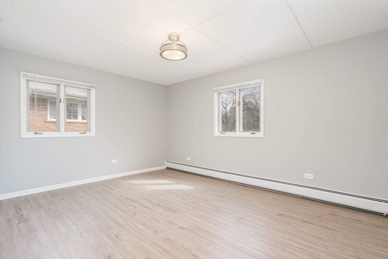 21 S Waiola Ave. - Photo 2 of 16