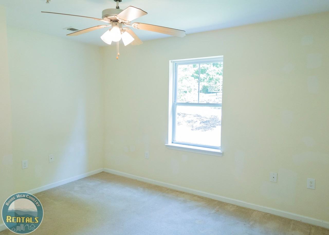 Trapper's Keep 1 - Photo 5 of 20