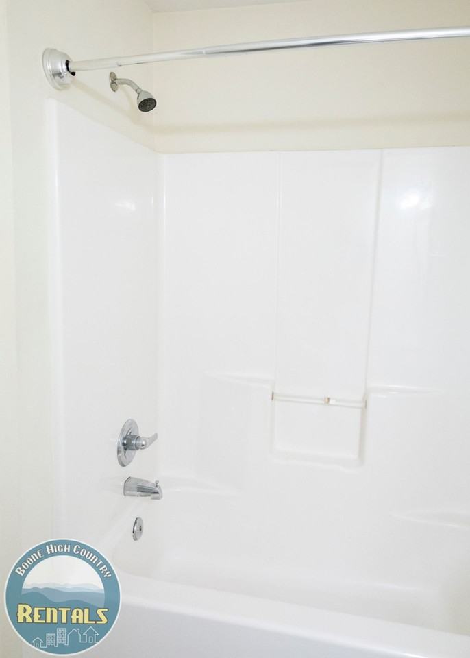 Trapper's Keep 1 - Photo 6 of 20