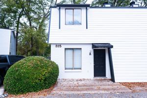 featured image of 315 E Glenn Ave Apt A #Apt A