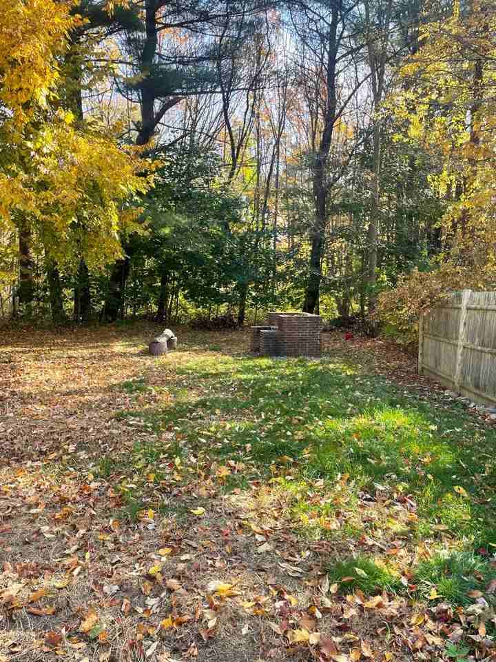 185 Ray St - Photo 3 of 21