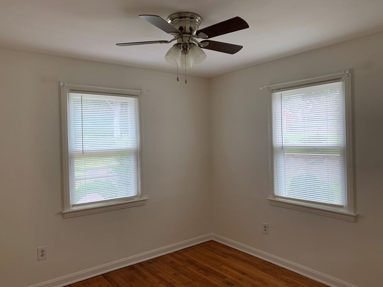 904 Westview Dr - Photo 7 of 14
