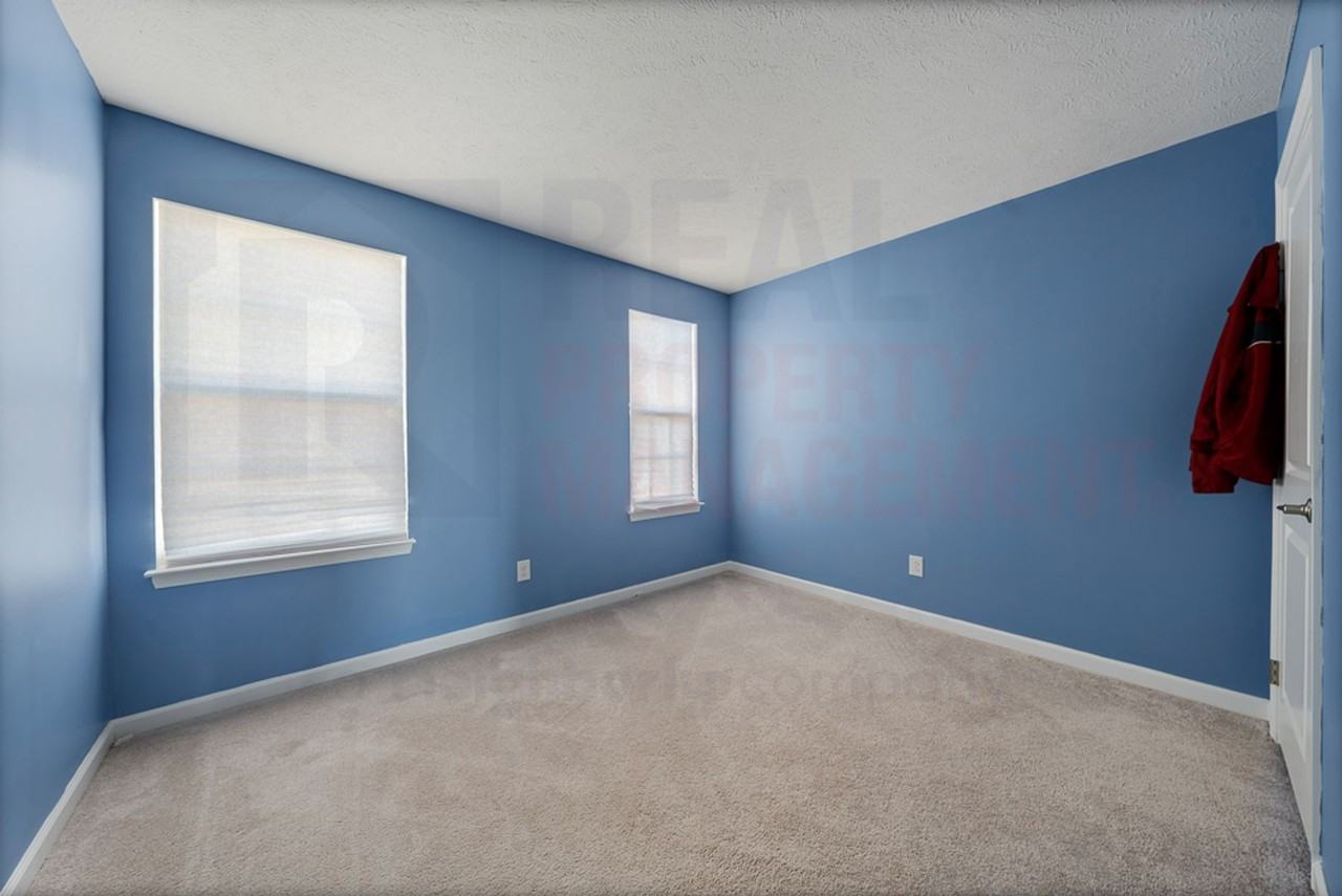 4011 N Steels Cir - Photo 6 of 23
