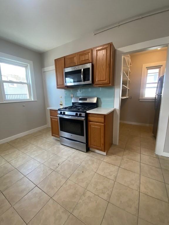 32 Victory Rd #2 - Photo 2 of 12