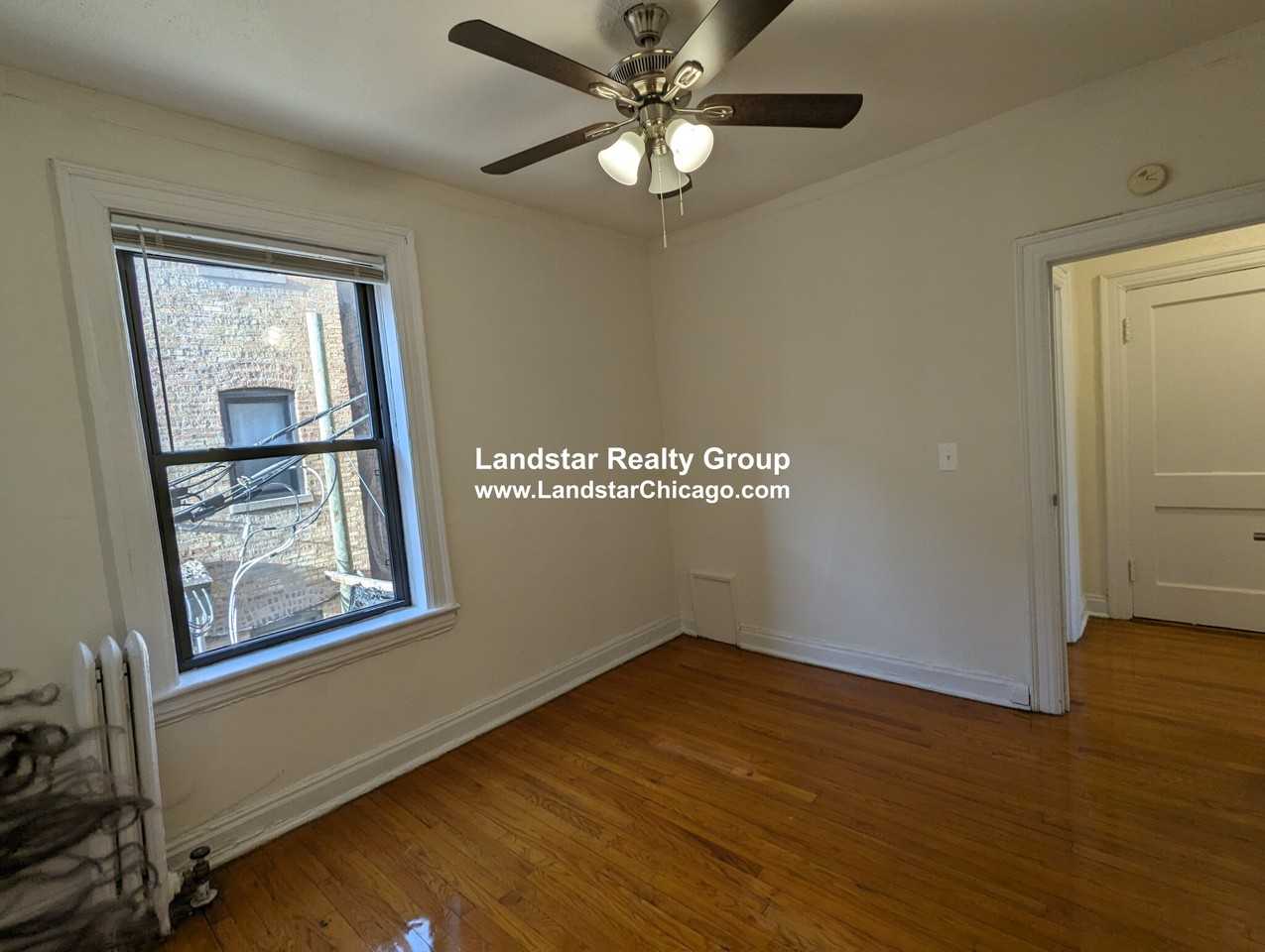 632 W Addison St #29 - Photo 4 of 13