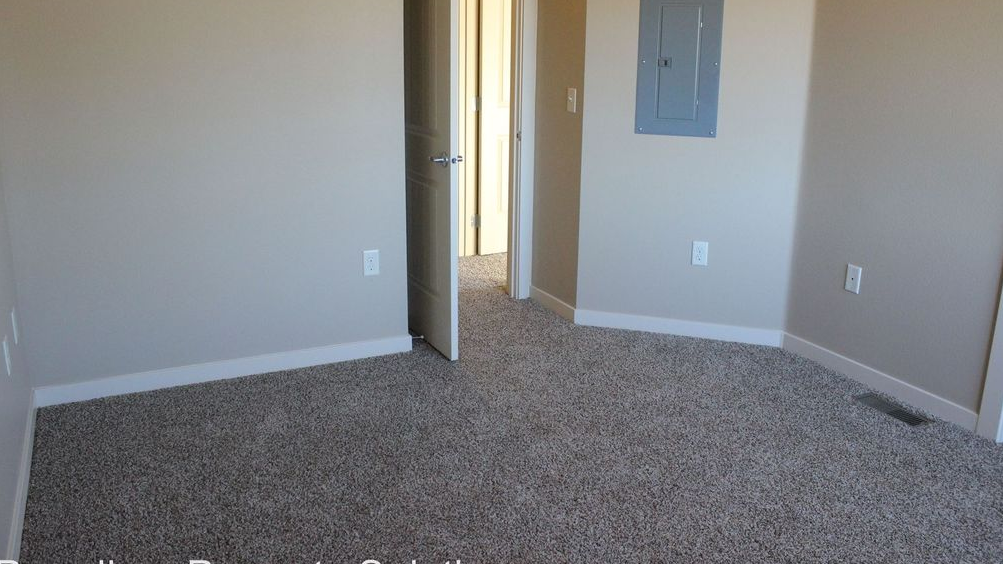9113 W Ustick Rd #102 - Photo 7 of 12