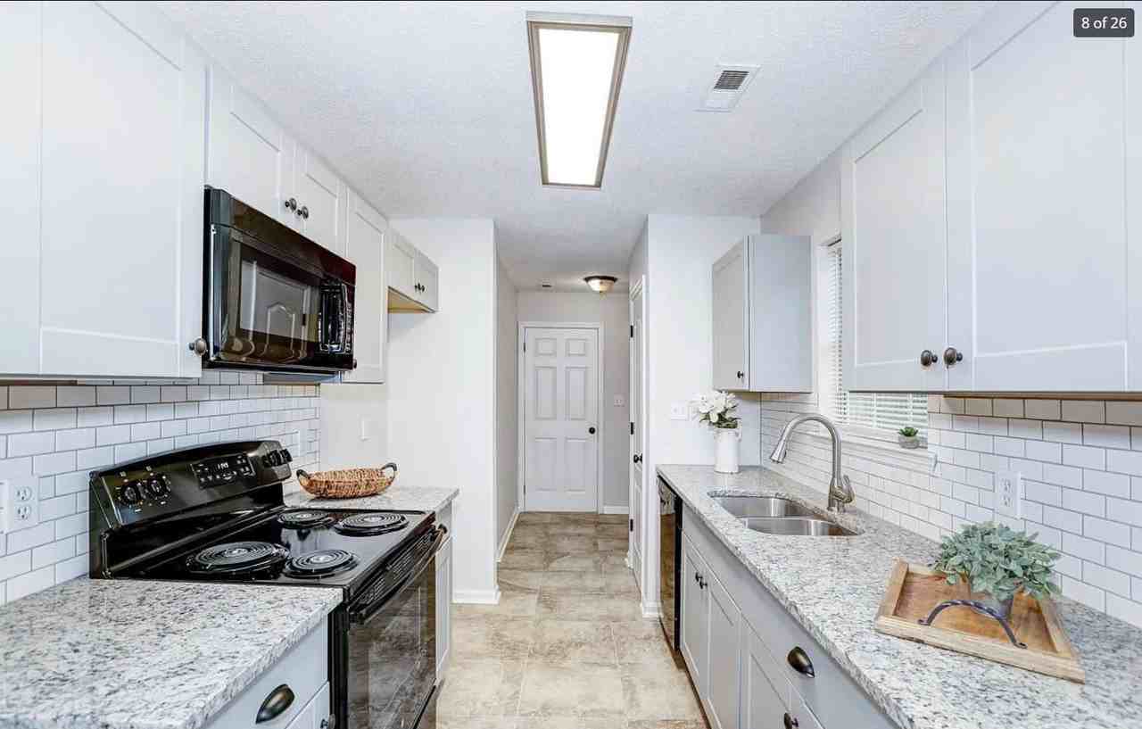 211 Barberry Lane #NA - Photo 5 of 13