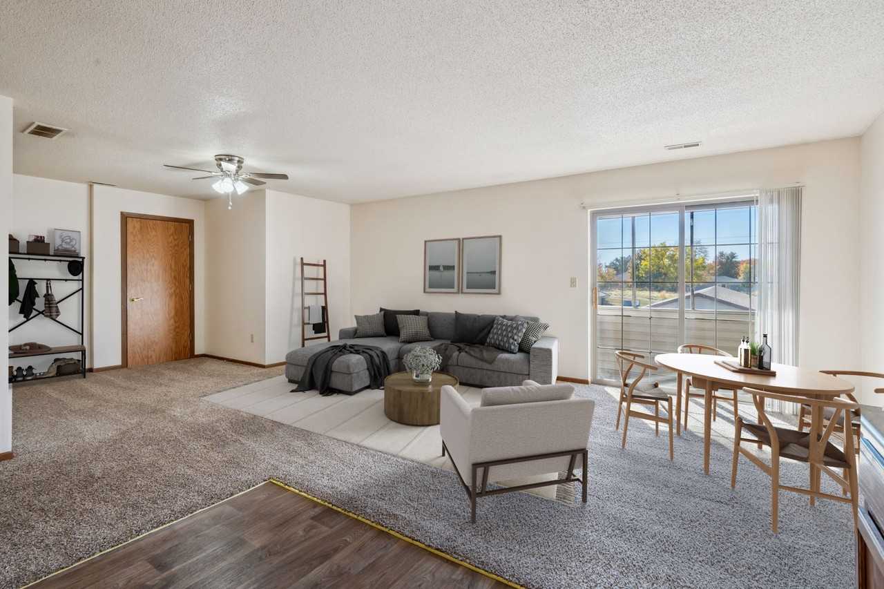 Grand Reserve - Photo 6 of 50