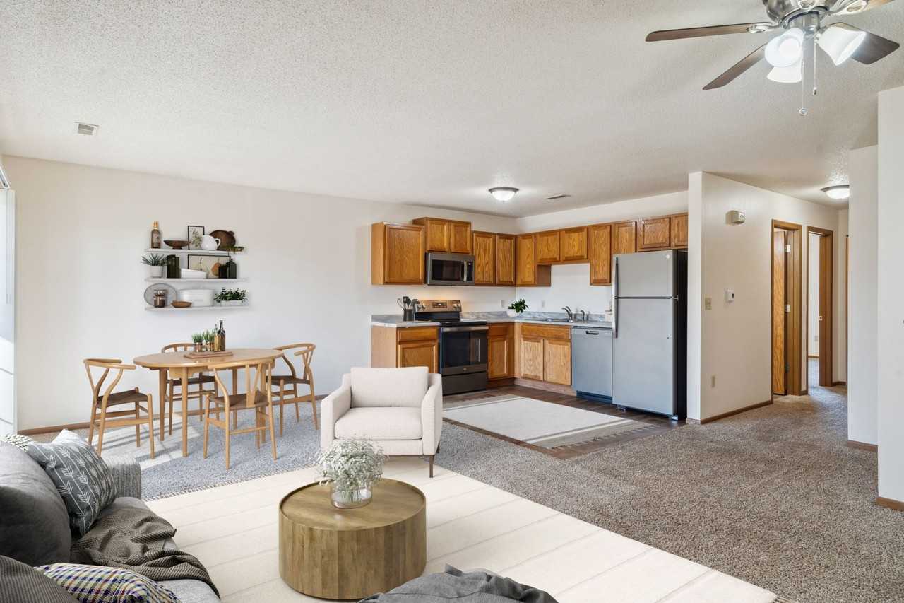 Grand Reserve - Photo 7 of 50