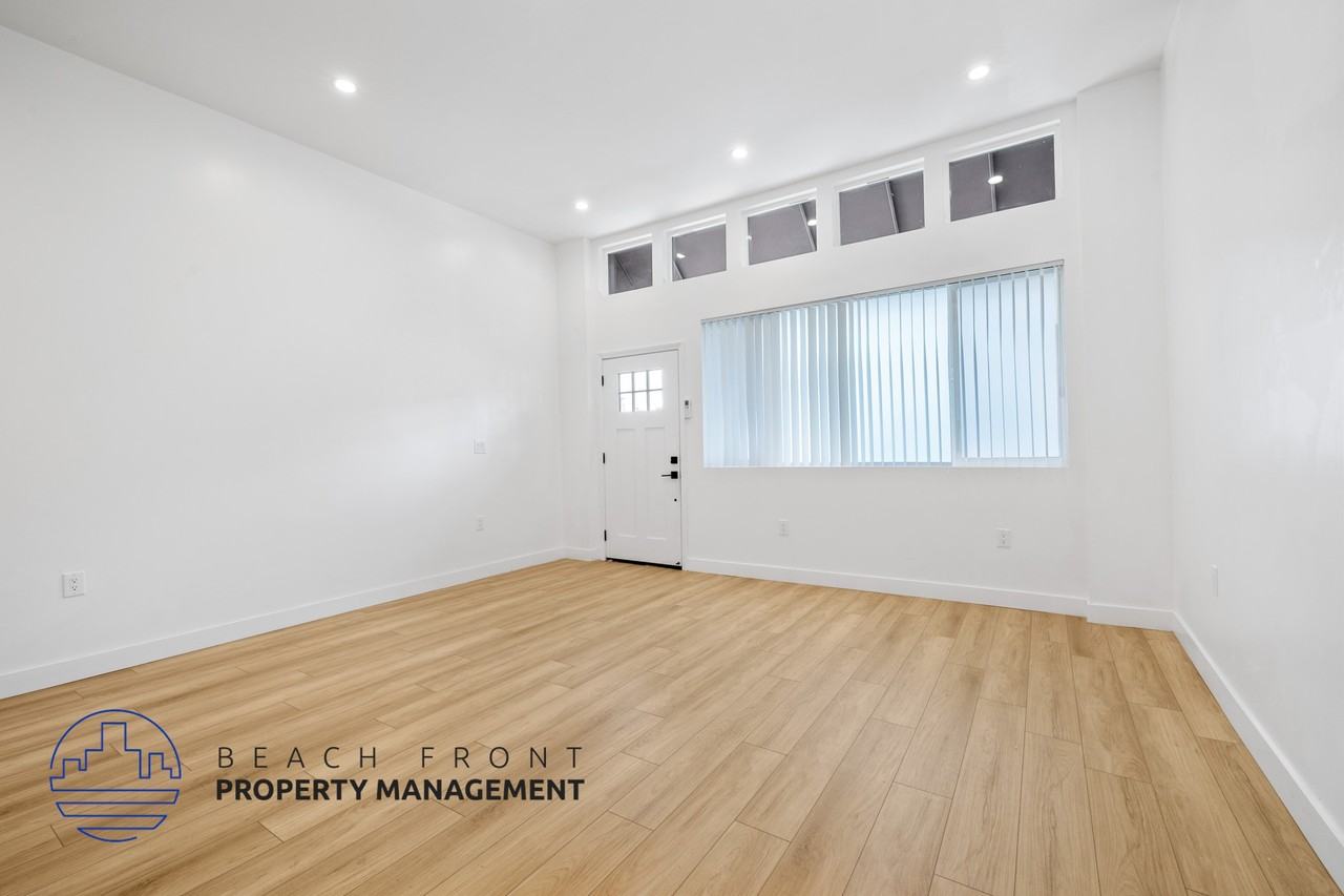 1049-1053 Pine Ave. - Photo 7 of 15