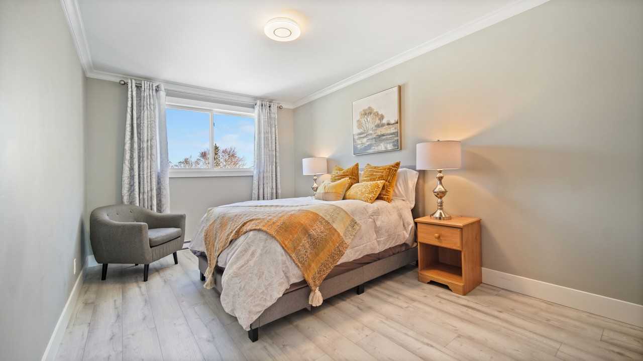 Available: Sept 2025-May 2026 - Photo 4 of 6