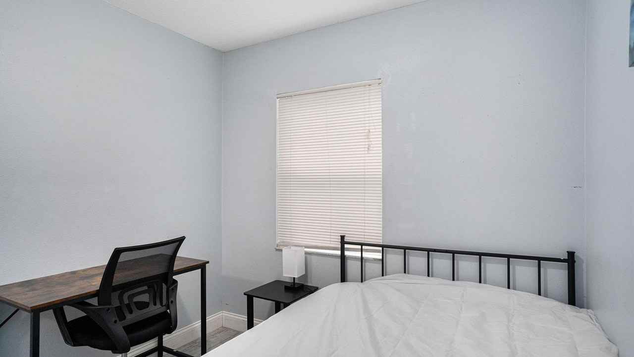 Maydell Dr - Photo 4 of 4