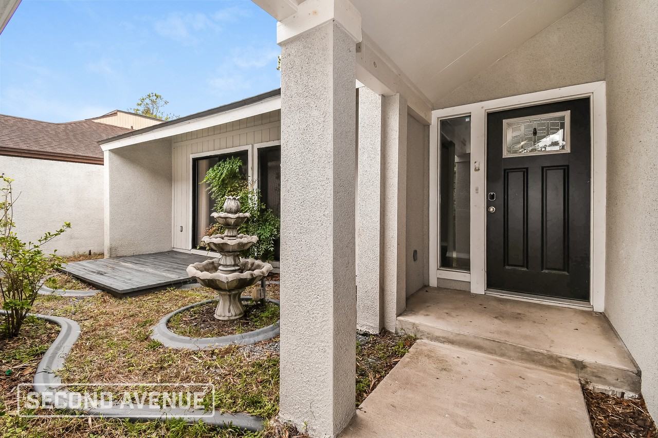 8738 Belle Rive Blvd - Photo 2 of 26