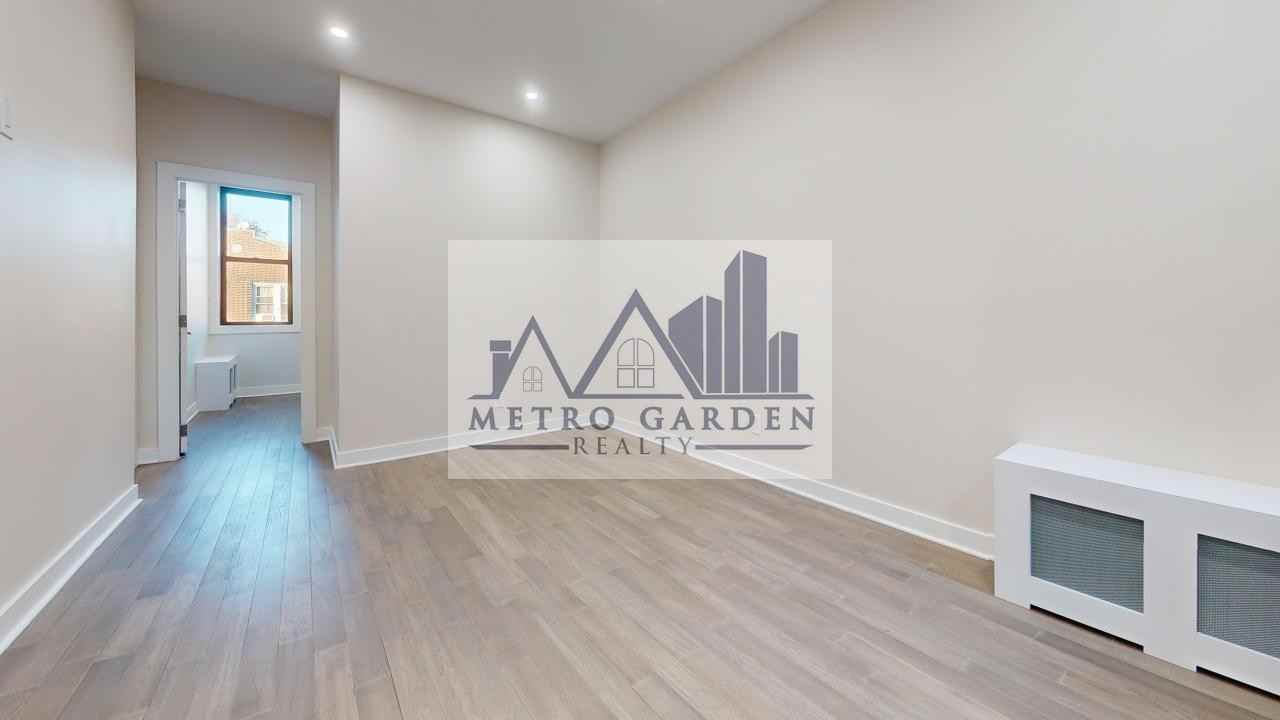 104 12 Metropolitan Avenue #2F - Photo 2 of 22