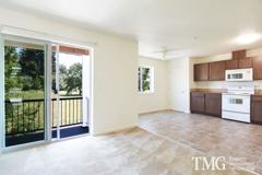 1017 SE 12th Ave - Photo 1 of 1