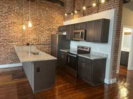 featured image of 91 S 3rd St