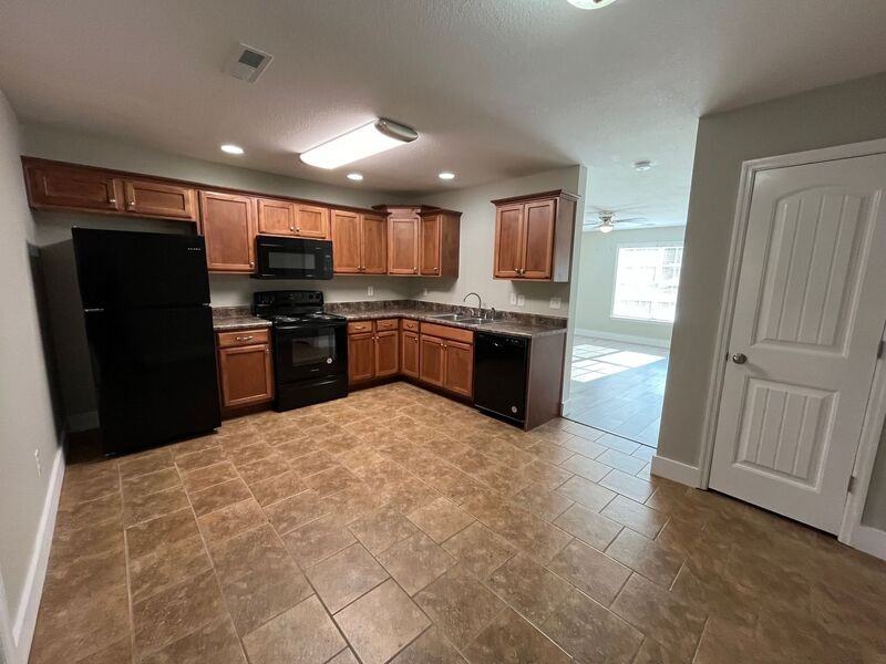 110 Brown Estates Rd - Photo 2 of 22