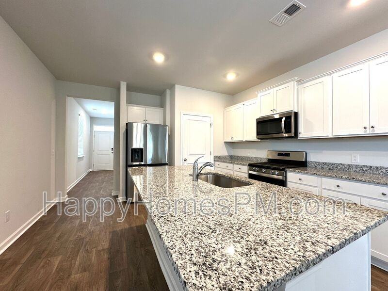 646 Ladywood Dr - Photo 6 of 30