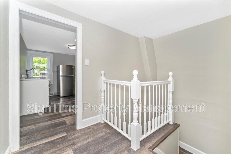 265 S Prospect St #3 - Photo 5 of 12