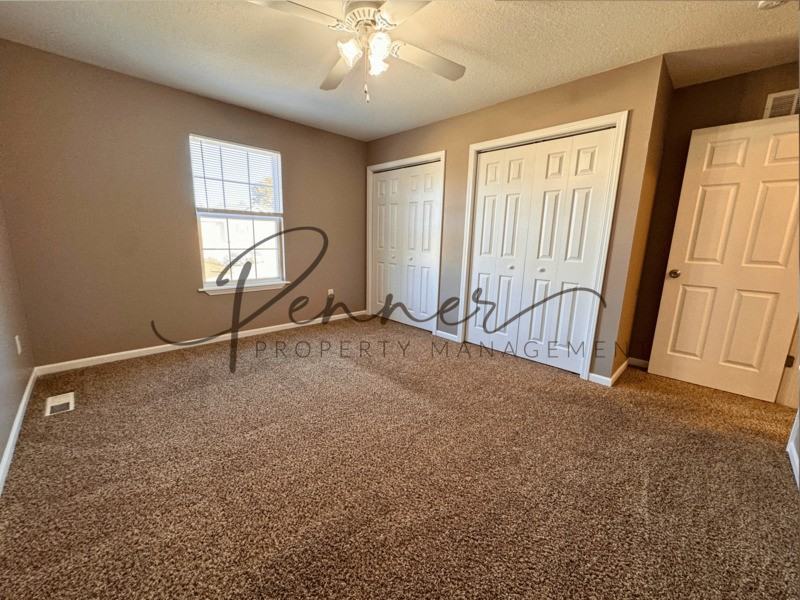 1015 Nw Willow Dr - Photo 6 of 11