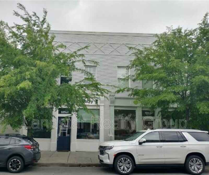10510 Meeting St #201