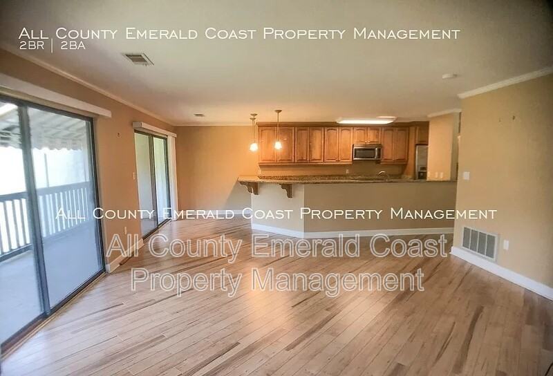 206 Westlake Ct #W206 - Photo 3 of 17