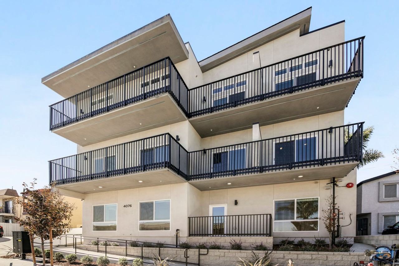 Summit on Iowa - Photo 2 of 10