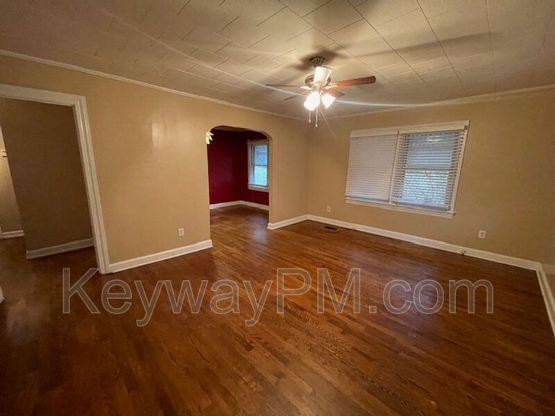 3517 Trolley Line Rd - Photo 4 of 16