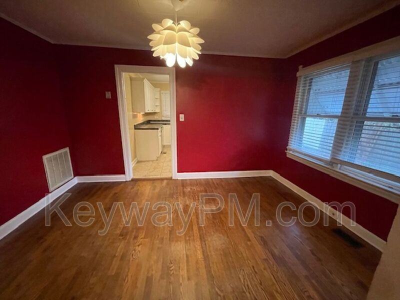 3517 Trolley Line Rd - Photo 5 of 16