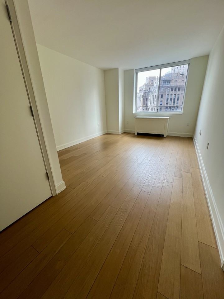 1st Ave & E 54th St #708 - Photo 2 of 12