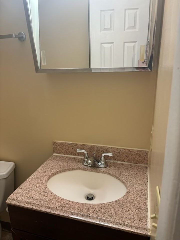 Multi-Fam106-122 Polk Street - Photo 3 of 9