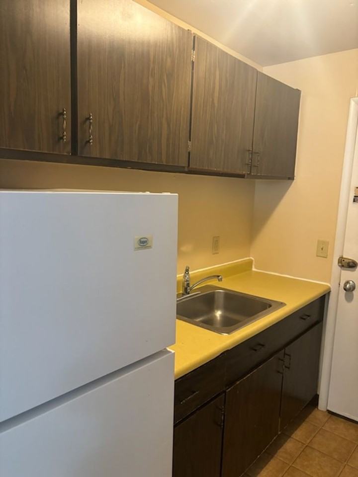 Multi-Fam106-122 Polk Street - Photo 5 of 9