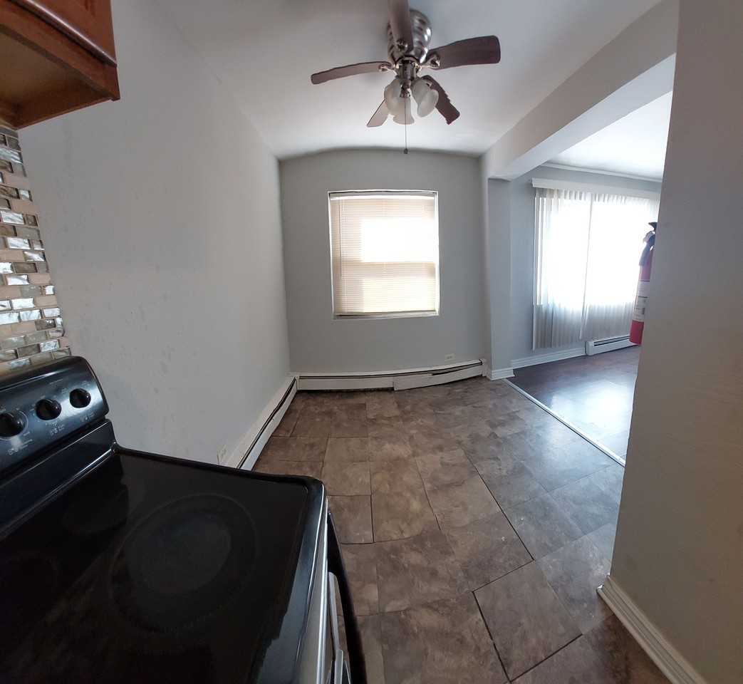 51 Western - Photo 6 of 17