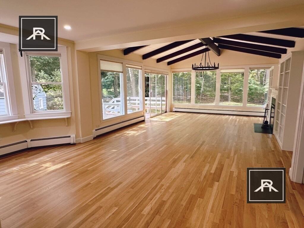 73 Woodchester Dr - Photo 3 of 28