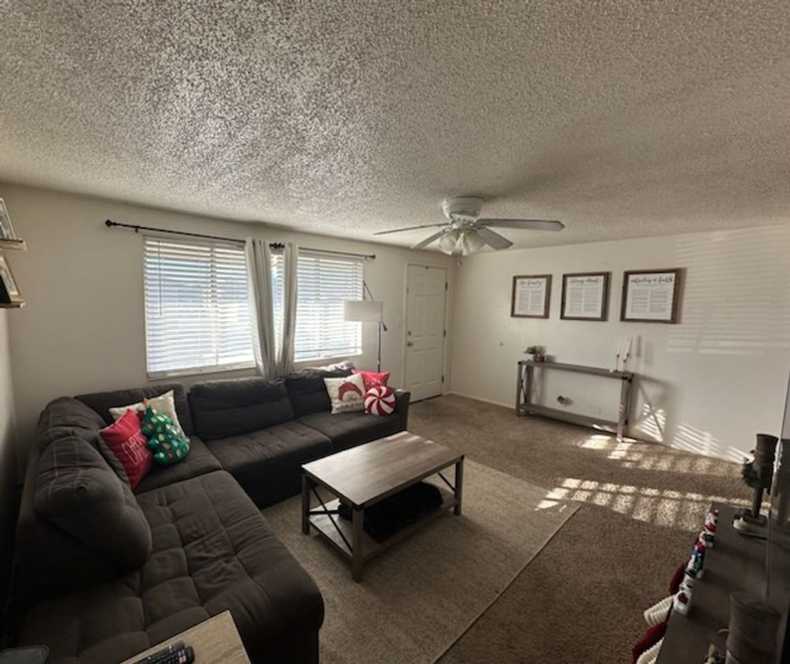 1583 S 800 E - Photo 4 of 5