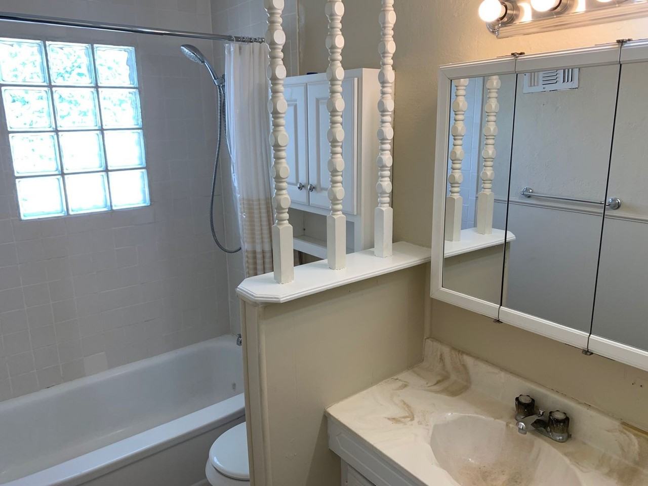 4602 Bowie St - Photo 2 of 8