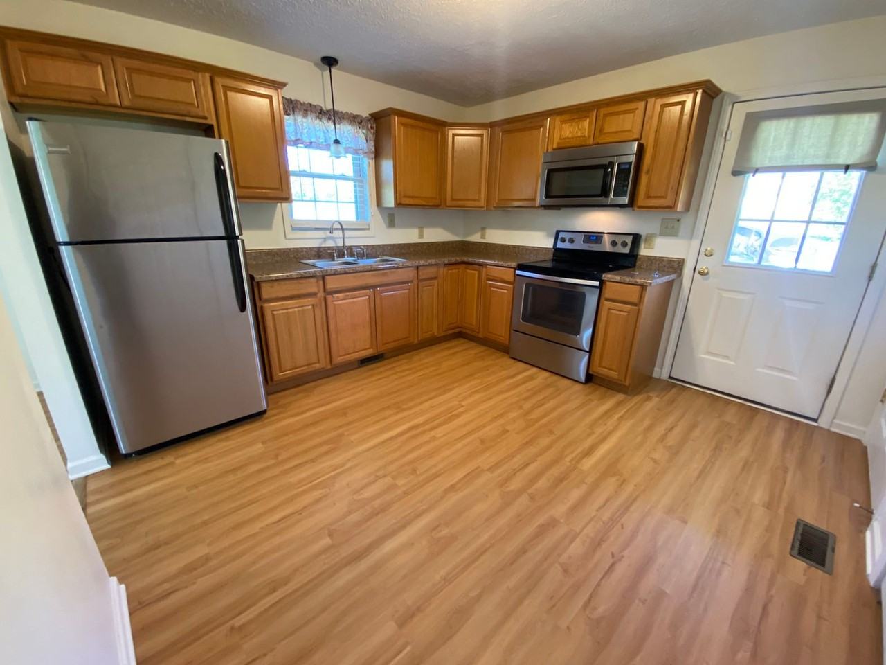 4366 Red House Rd - Photo 2 of 13