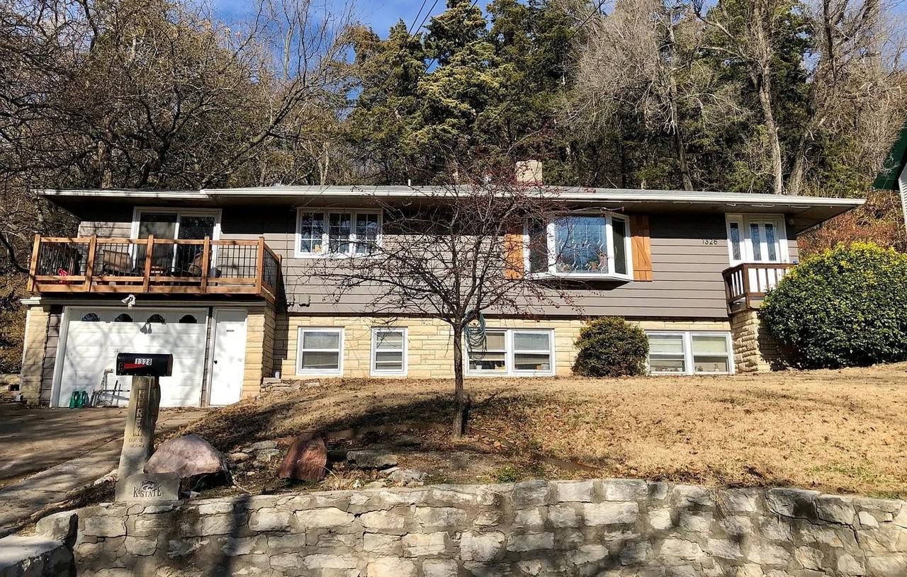 1328 N 8th St - Photo 2 of 10