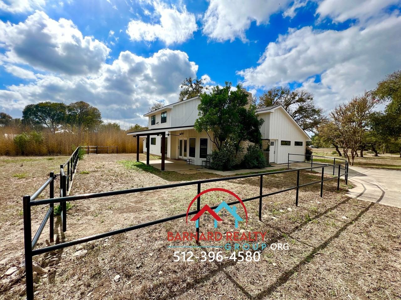 722 Thousand Oaks Loop - Photo 5 of 45