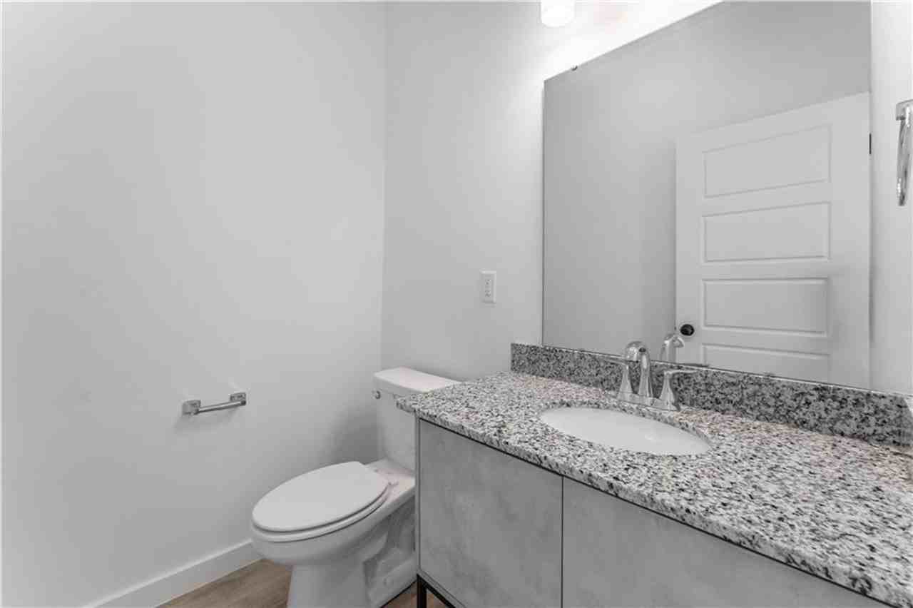 841 Boardwalk Ave - Photo 6 of 15