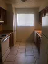 G 1737 JADE - Photo 1 of 1