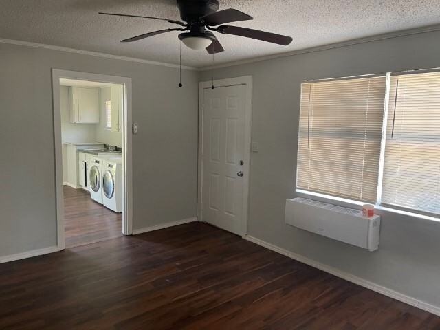 78 Northeast 139th Street - Photo 2 of 17