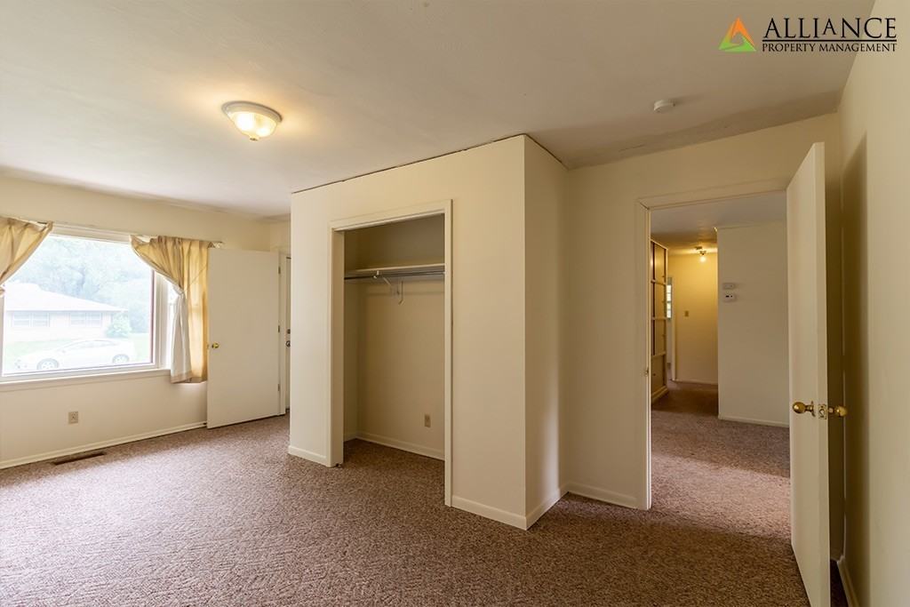 1533 Pipher Lane - Photo 4 of 26